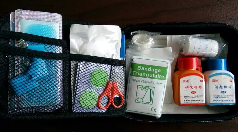 崇迪牌醫(yī)用級護(hù)理包/急救包/急救箱