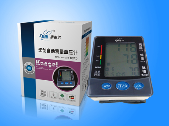 康吉爾品牌_無(wú)創(chuàng)自動(dòng)測(cè)量電子血壓計(jì)_腕式KG-C系列