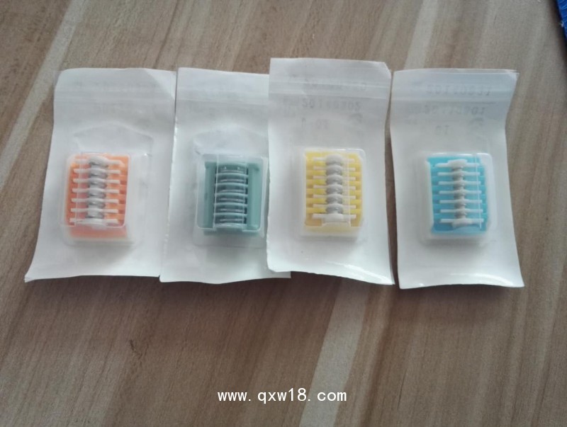 供應(yīng)醫(yī)用鈦夾 醫(yī)用阻斷夾 金屬鈦材質(zhì)一次性組織閉合夾