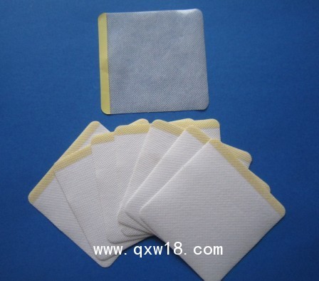 供應(yīng)醫(yī)用無(wú)紡布膏藥貼 低過(guò)敏膏藥布透氣性好 膏藥布 膏藥底布