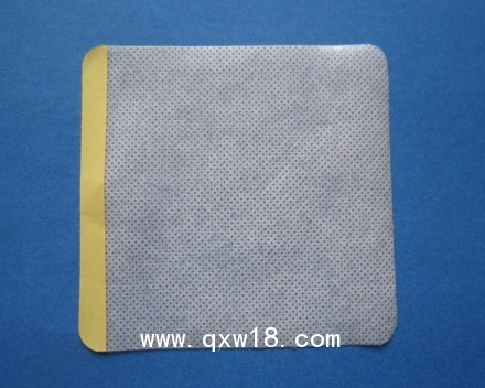 供應(yīng)醫(yī)用無(wú)紡布膏藥貼 低過(guò)敏膏藥布透氣性好 膏藥布 膏藥底布