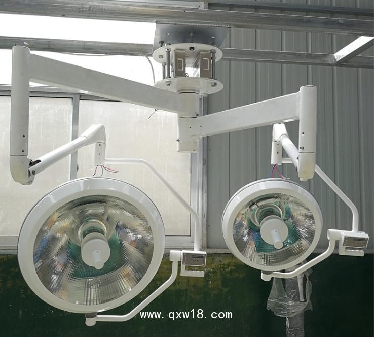 孔式手術無影燈遠達