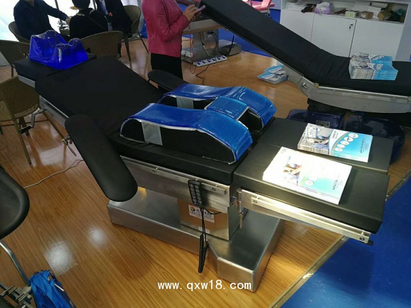 婦科綜合手術(shù)床電動(dòng)綜合手術(shù)床