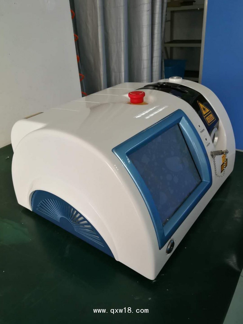 武漢博激廠家供應980nm靜脈曲張半導體激光治療儀