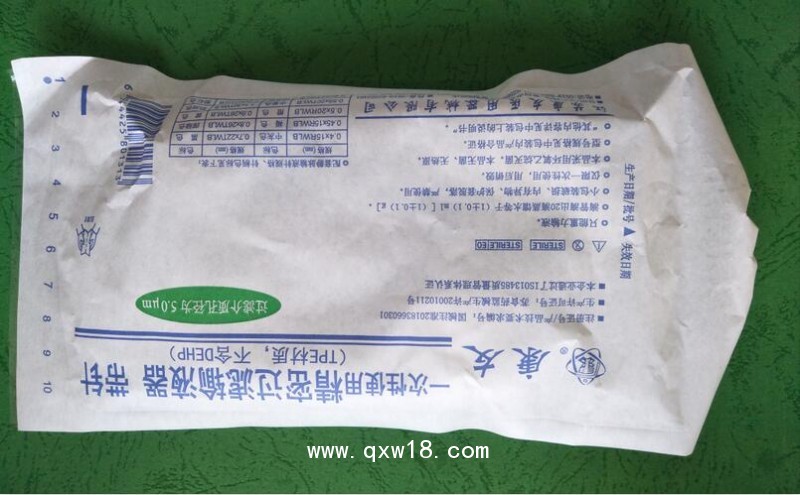 一次性使用精密過濾輸液器 帶針（TPE）