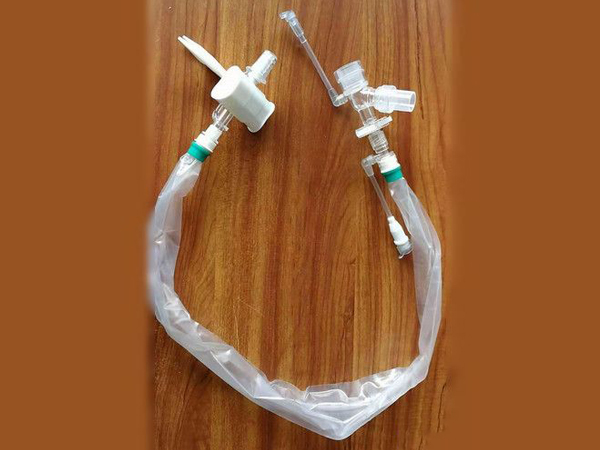 麻龍牌一次性使用密閉式吸痰管（72H長(zhǎng)效型）