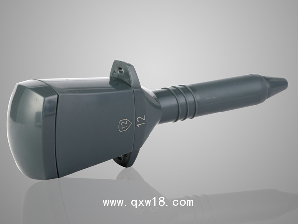 一次性使用胸腔穿刺器