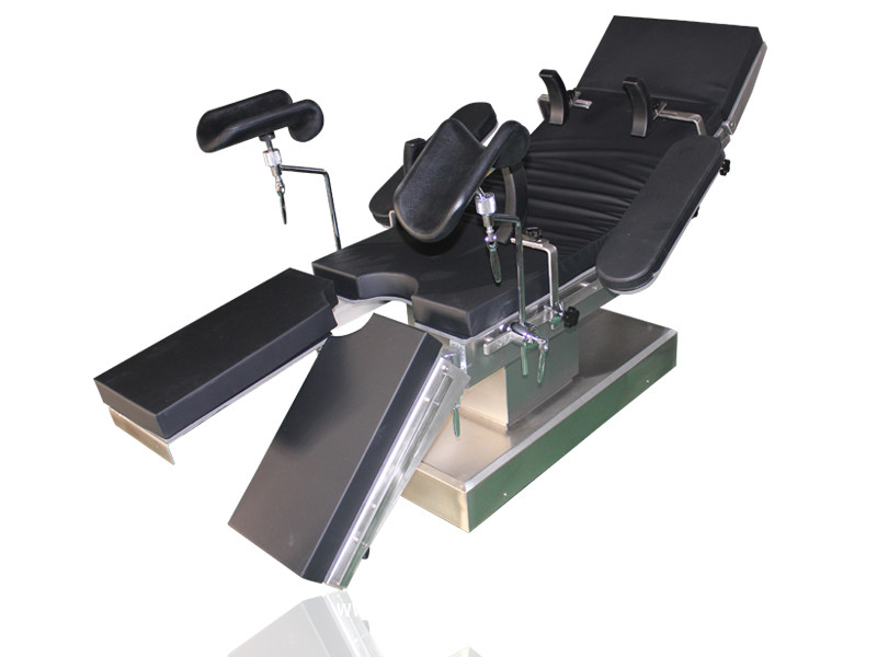 手術(shù)室設(shè)備中心供氧無影燈