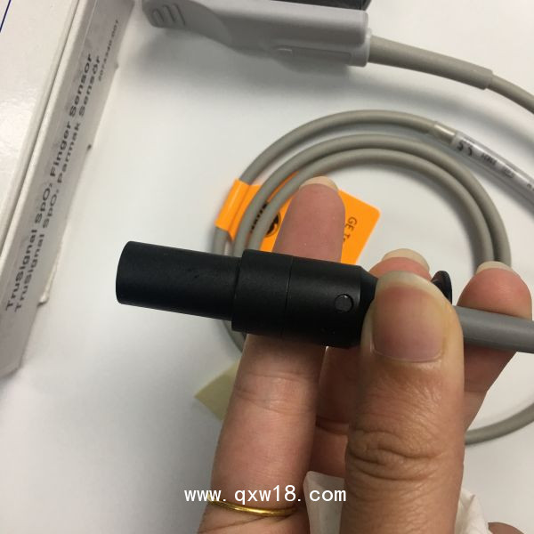 GE原裝歐美達(dá)手掌式血氧儀成人一體圓頭指夾探頭TS-F1-H