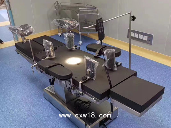 綜合電動手術臺五電動