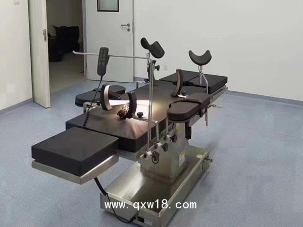 綜合電動手術臺五電動