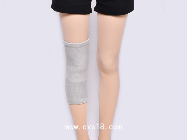 護(hù)膝發(fā)熱護(hù)膝養(yǎng)護(hù)理療墊片保暖護(hù)膝 膝部關(guān)節(jié)疼痛