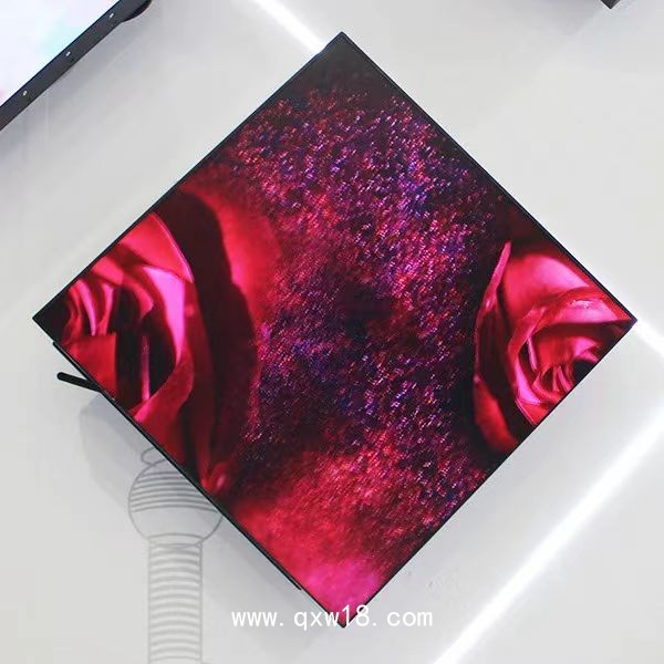 19.2寸方形醫(yī)療顯示屏多功能查詢機(jī)正方形顯示器廣告一體機(jī)