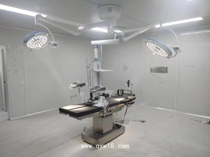 骨科手術(shù)床手術(shù)臺(tái)牽引架