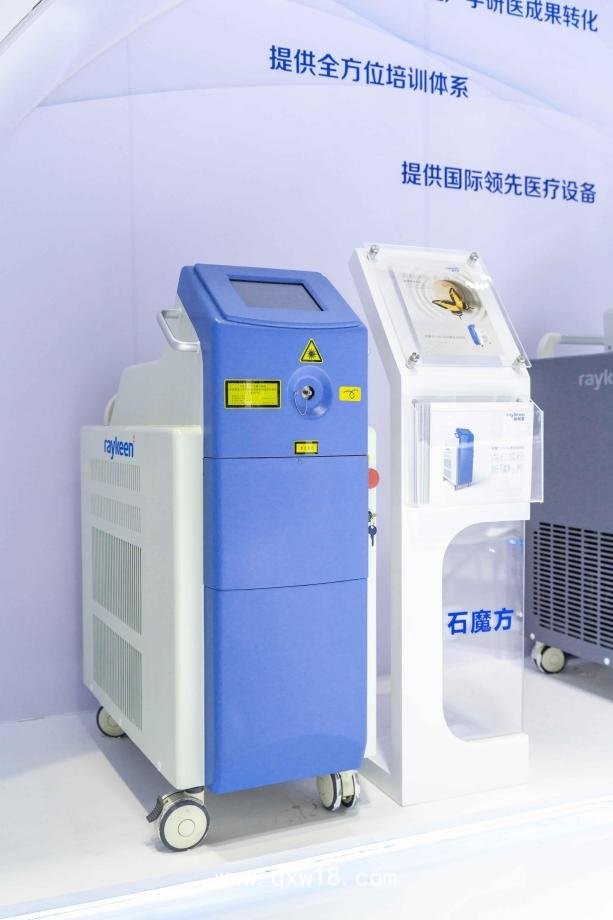 石魔方鈥激光治療機(jī)，瑞柯恩制造，適配多光纖，碎石更靈活